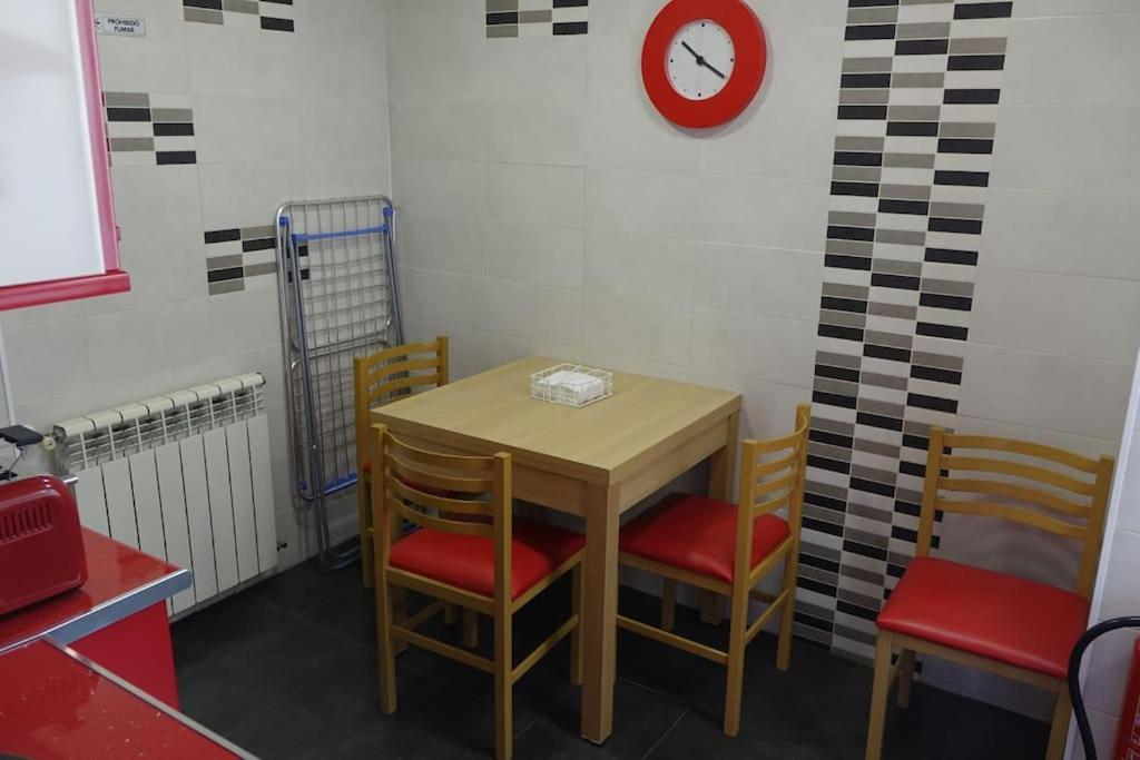 Palomar Mostoles Superhost Con Garaje 5 Pax מראה חיצוני תמונה